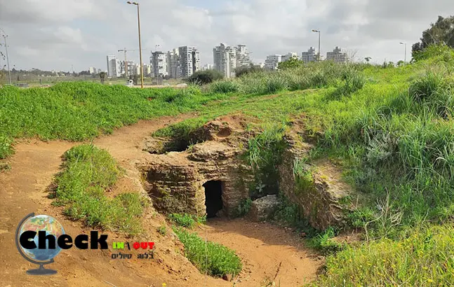 מערות אפקה טיול ליד תל אביב