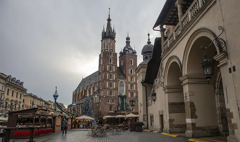 כיכר העיק העתיקה בקרקוב