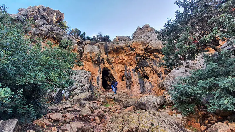 מערת אצבע מסלול טיול