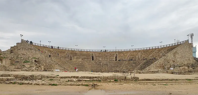 התאטרון הרומי בקיסריה