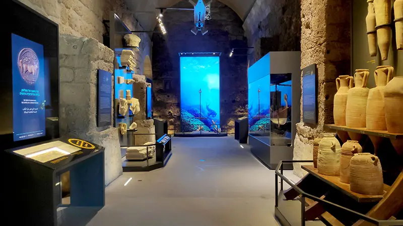 מרכז מבקרים קיסריה