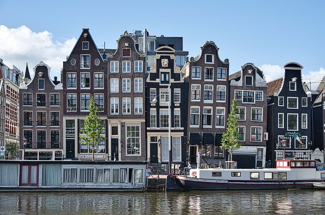 מבנים היסטוריים באמסטרדם