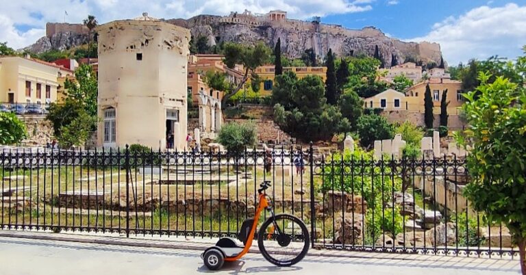 סיור אופנים חשמליות באתונה